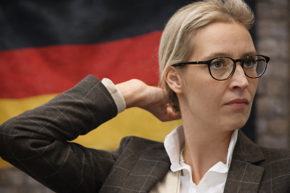 Alice Weidel Ohr Prothese